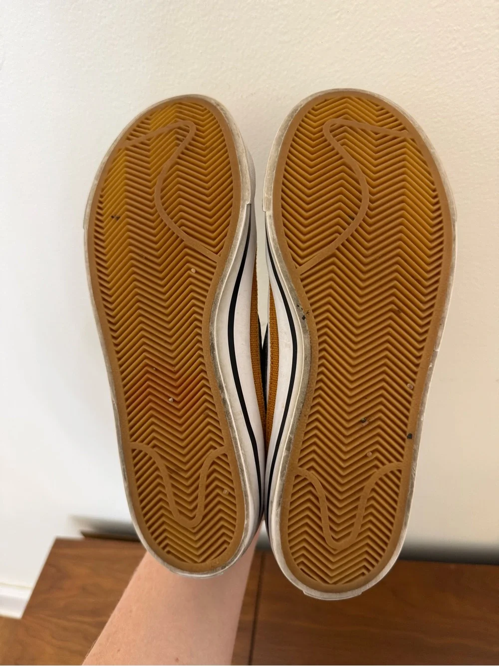 {5Y} Nike Court Legacy White Black & Gold Low-Top Sneakers